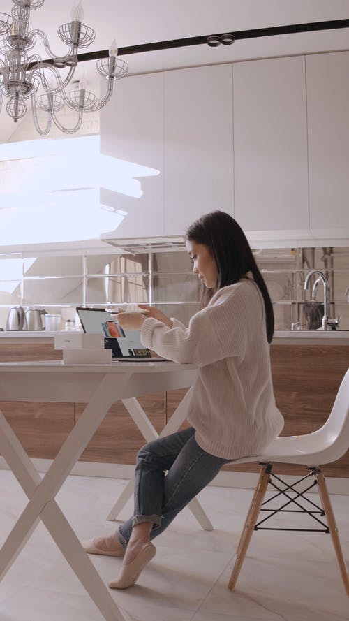 有关下沉, 交付, 在线订购的免费素材视频