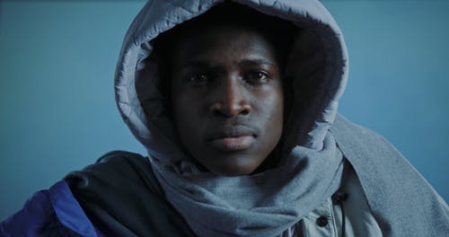 有关下雪的天气, 人, 冬装的免费素材视频