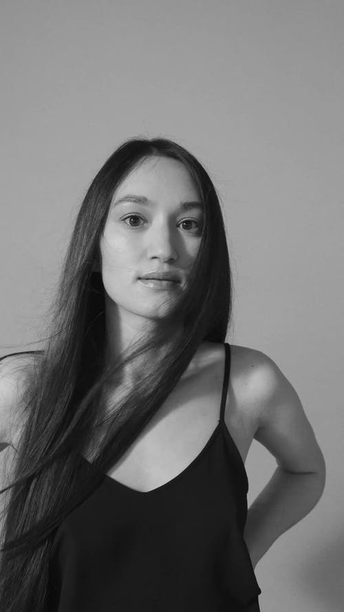 有关人, 垂直视频, 多风的免费素材视频