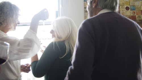 有关一起, 友谊, 在家的免费素材视频