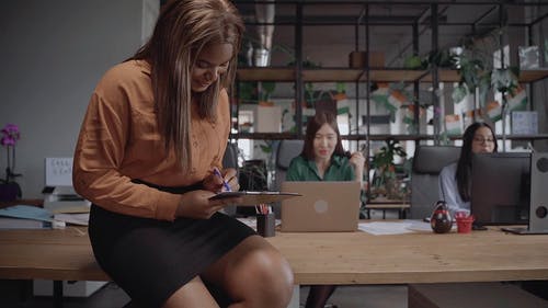 有关互联网, 人, 原子笔的免费素材视频