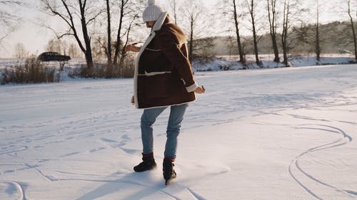 有关下雪的, 享受, 人的免费素材视频