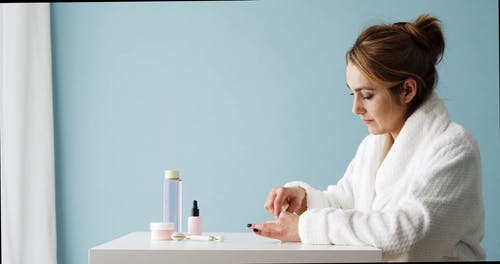 有关人, 侧面图, 化妆品的免费素材视频