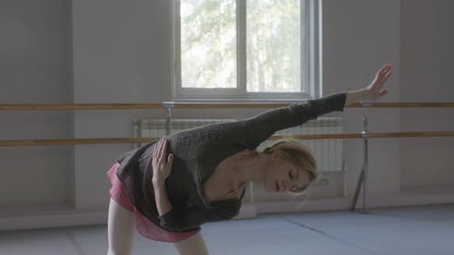 有关女人, 室内, 工作室的免费素材视频