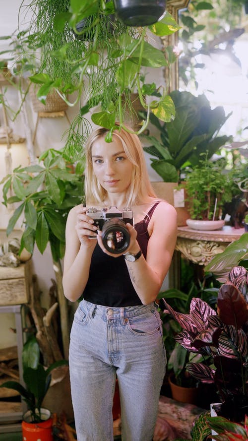 有关单反相机, 女人, 室内的免费素材视频