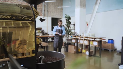 有关人, 创新, 处理的免费素材视频