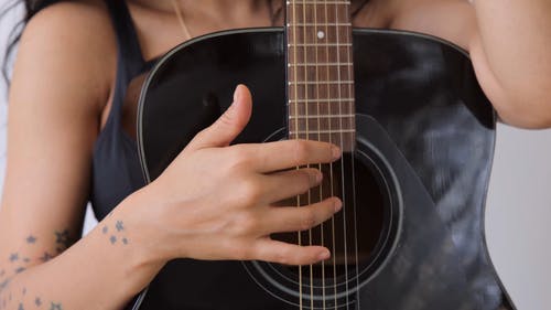 有关刺青, 刺青的, 吉他的免费素材视频
