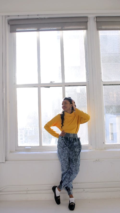 有关休闲, 女人, 姿势的免费素材视频