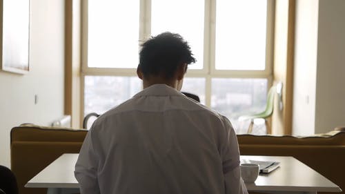 有关人, 伸展, 功课的免费素材视频