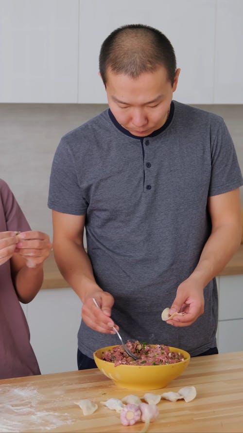 有关人, 儿童, 准备食物的免费素材视频