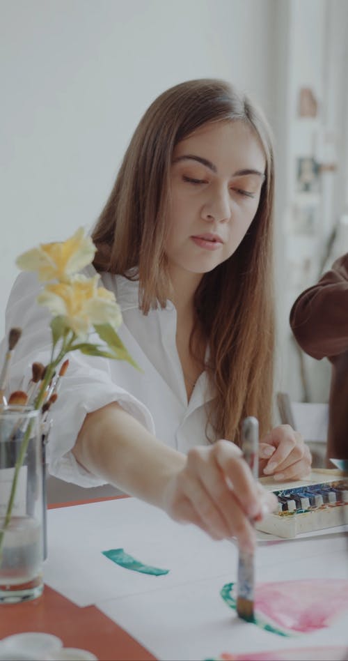 有关上色, 创作的, 垂直视频的免费素材视频