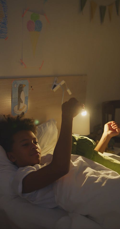 有关假装, 光, 儿童的免费素材视频