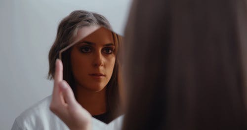 有关倾听, 反射, 吵架的免费素材视频