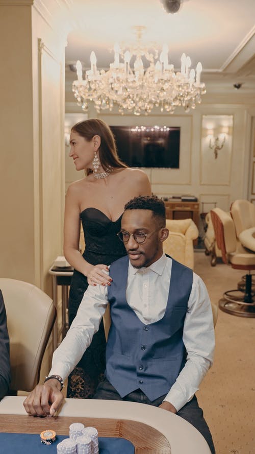 有关休闲, 吊灯, 垂直视频的免费素材视频