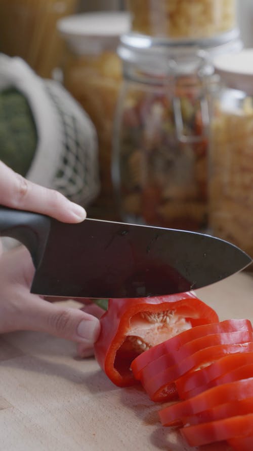 有关刀, 切片, 垂直视频的免费素材视频