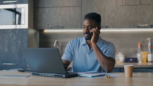 有关呼叫, 商业, 坐的免费素材视频