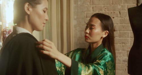 有关传统服装, 卷尺, 客户的免费素材视频