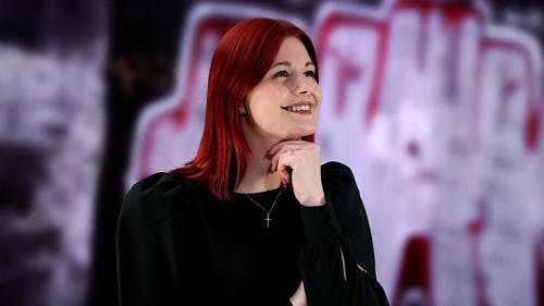 有关＃室内, 个性, 十字架项链的免费素材视频