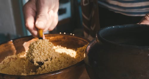 有关＃室内, 人, 传统的免费素材视频