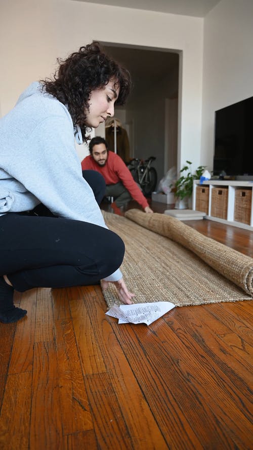 有关ロランド, 人, 在地上的免费素材视频