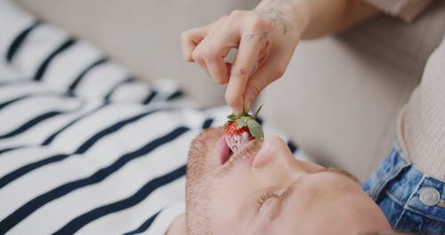 有关一对, 一起, 乳液的免费素材视频