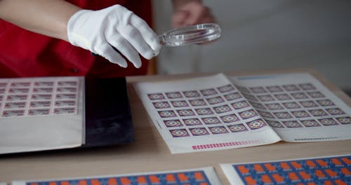 有关手套, 放大镜, 文件的免费素材视频