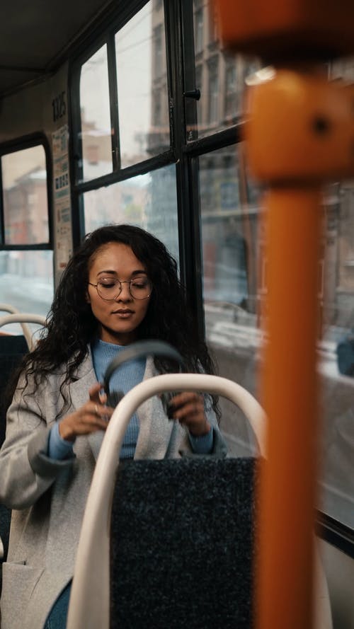 有关乘客, 公共交通, 公共交通工具的免费素材视频