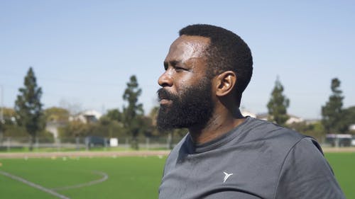 有关人, 喝, 操场的免费素材视频