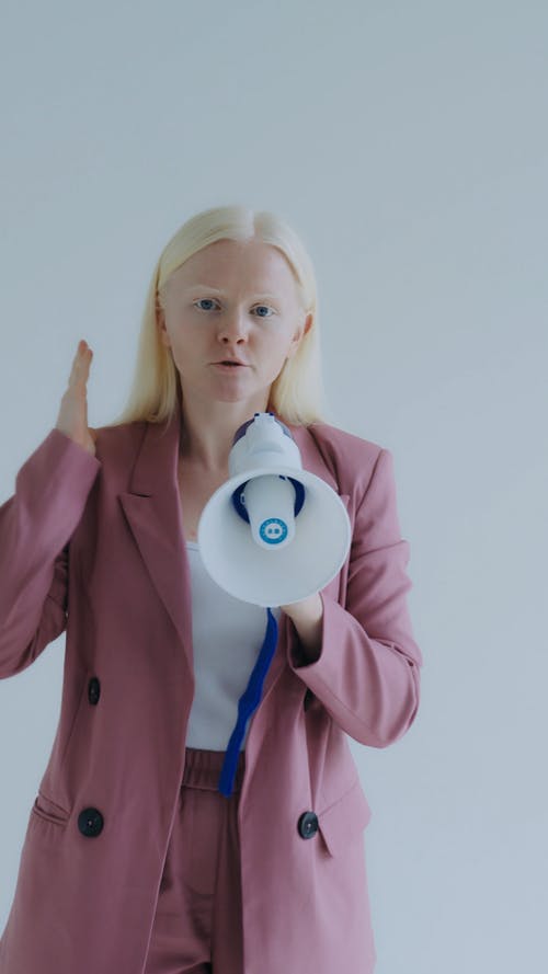 有关垂直视频, 女人, 尖叫的免费素材视频