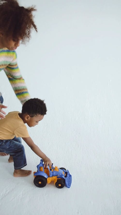 有关儿子, 儿童, 垂直视频的免费素材视频