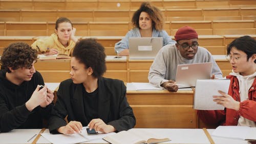 有关功课, 坐, 多元文化的免费素材视频