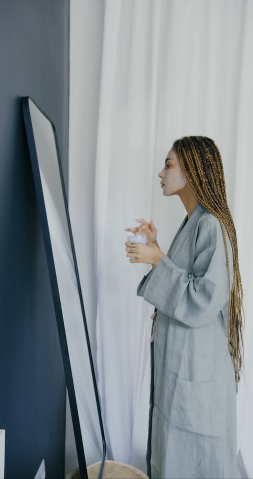 有关在家, 垂直视频, 涂抺的免费素材视频