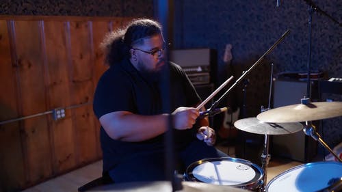 有关人, 仪器的, 仪器的免费素材视频