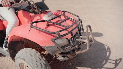 有关@户外, 一台电视, 乾旱的免费素材视频