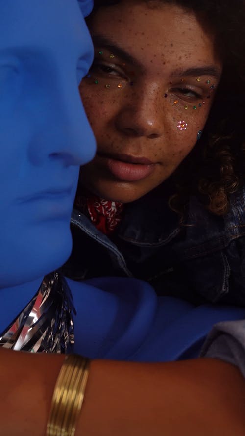 有关垂直视频, 微笑, 快乐的免费素材视频