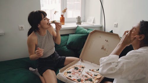 有关一对, 吃, 女人的免费素材视频