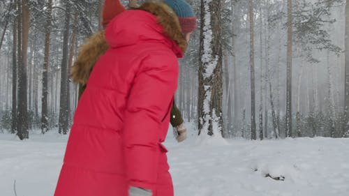 有关一对, 下雪, 人的免费素材视频