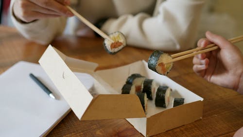 有关人, 劳斯莱斯, 原子笔的免费素材视频