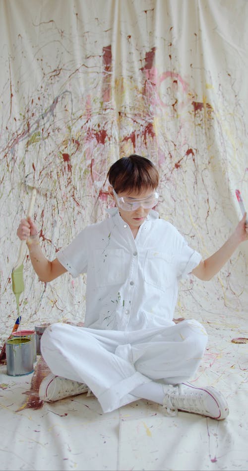 有关严肃, 垂直视频, 涂料的免费素材视频