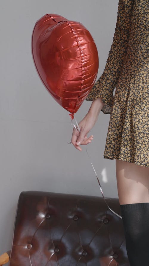 有关倾斜射击, 半身, 垂直视频的免费素材视频