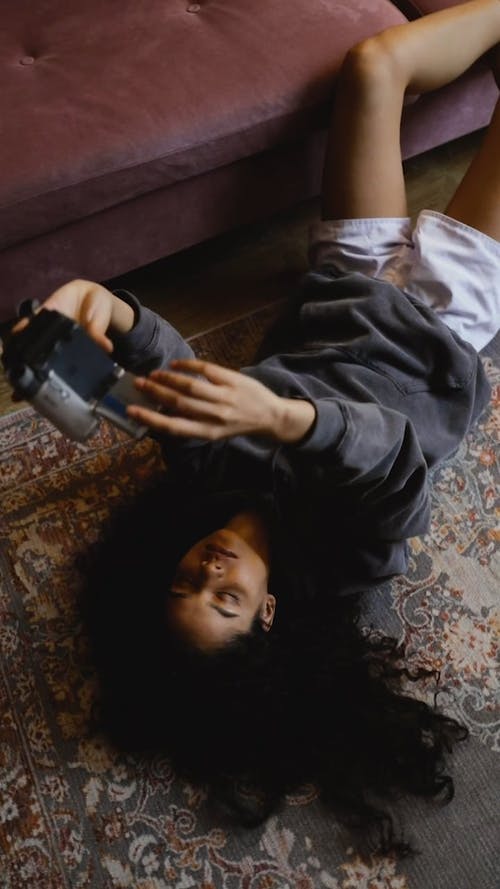 有关不快乐, 俯视图, 伤心的免费素材视频