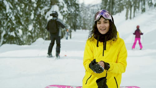 有关冒险, 冬季, 冬装的免费素材视频