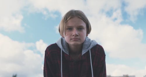 有关年轻人, 擦拭, 特写的免费素材视频