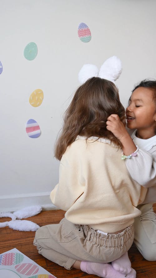 有关一起, 兔子耳朵, 可爱的免费素材视频