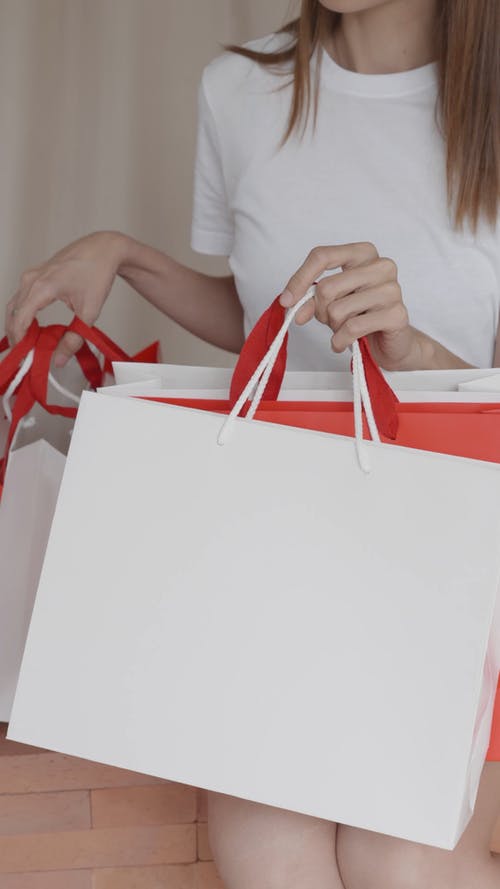 有关4k, 坐, 垂直视频的免费素材视频