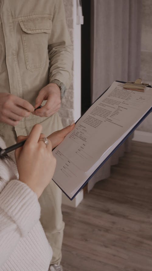 有关人, 信使, 原子笔的免费素材视频