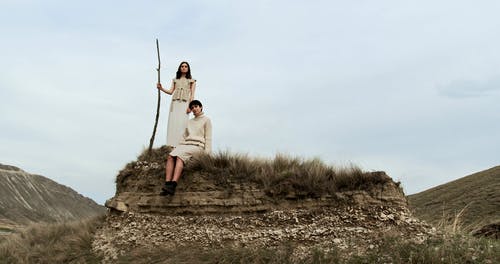 有关一起, 女性, 山丘的免费素材视频