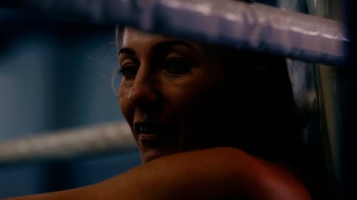 有关坐, 女人, 女运动员的免费素材视频