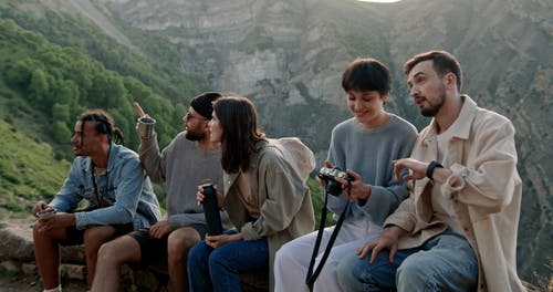 有关中等人群, 休息, 冒险的免费素材视频