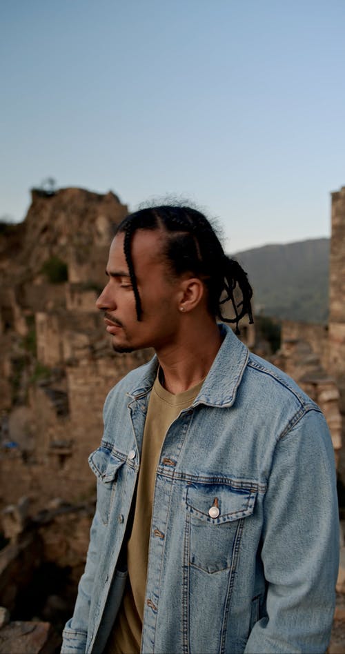 有关人, 人脸, 夹克的免费素材视频